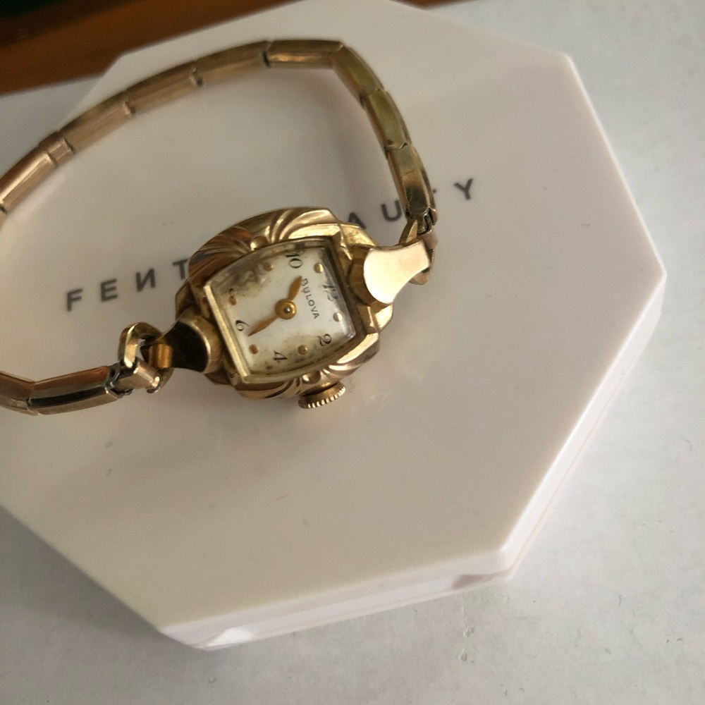 Vintage Bulova Watch - Picture 5 of 5